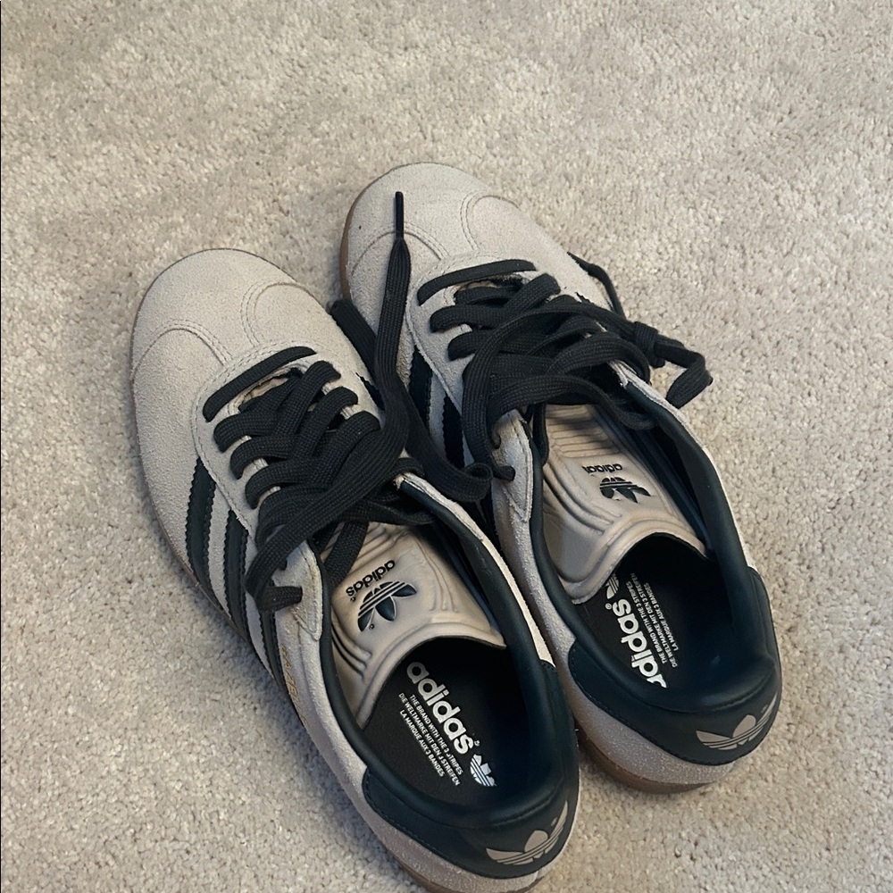 adidas Men’s Beige and Black Suede Classic Sneakers